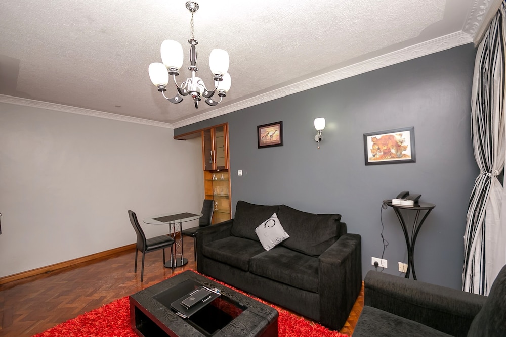 Meltonia Luxury Suites 29/50