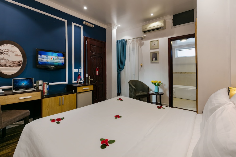 Serene Central hotel 20/55