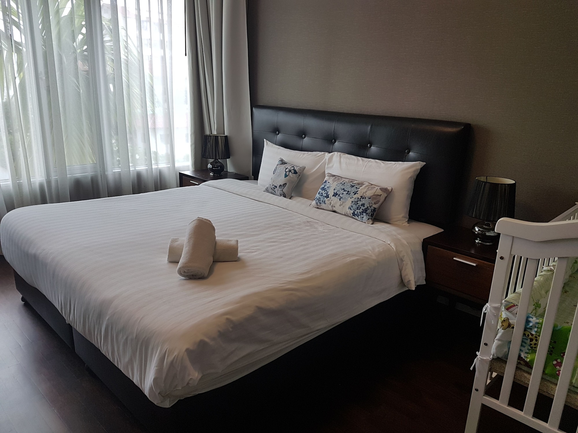2 bedrooms