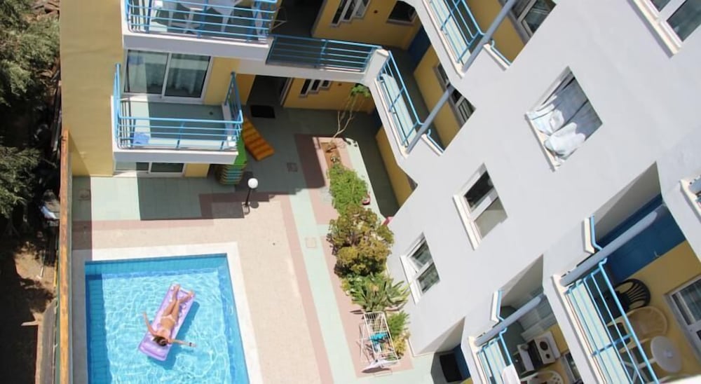 Olympic Star Apartments 5/69