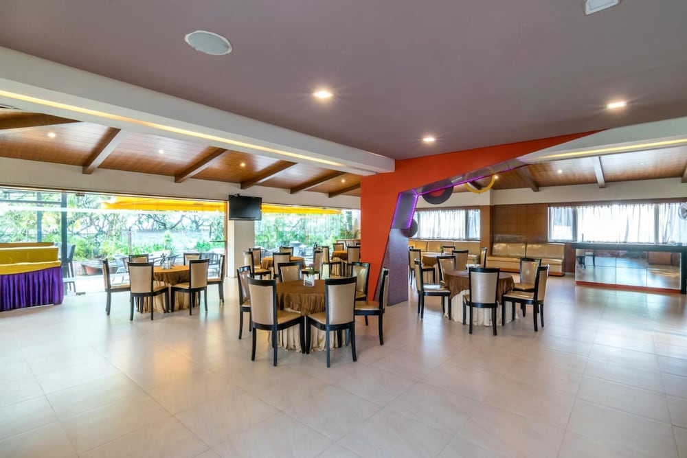 Octave Suites - Residency Road 28/33