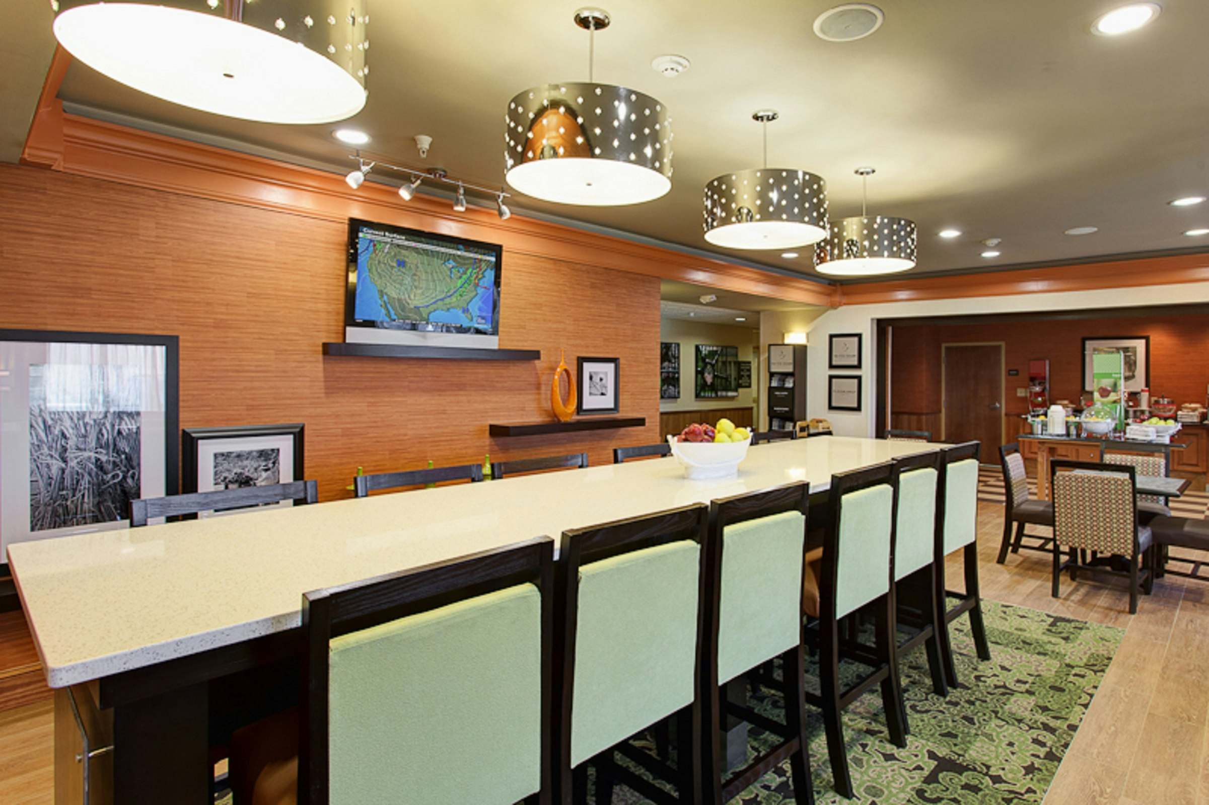 Hampton Inn & Suites Fremont 33/46