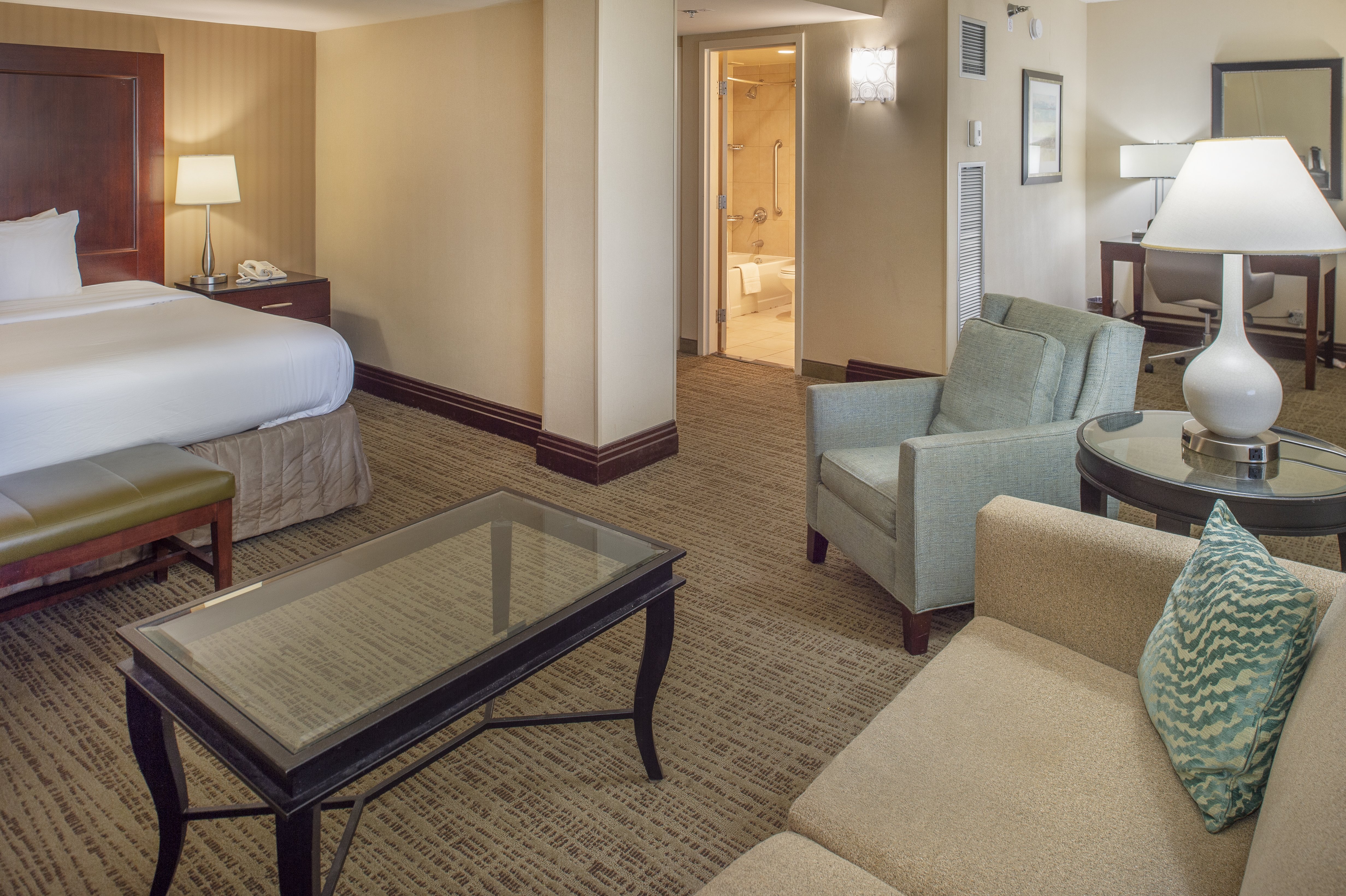 Crowne Plaza St. Louis Airport 34/71