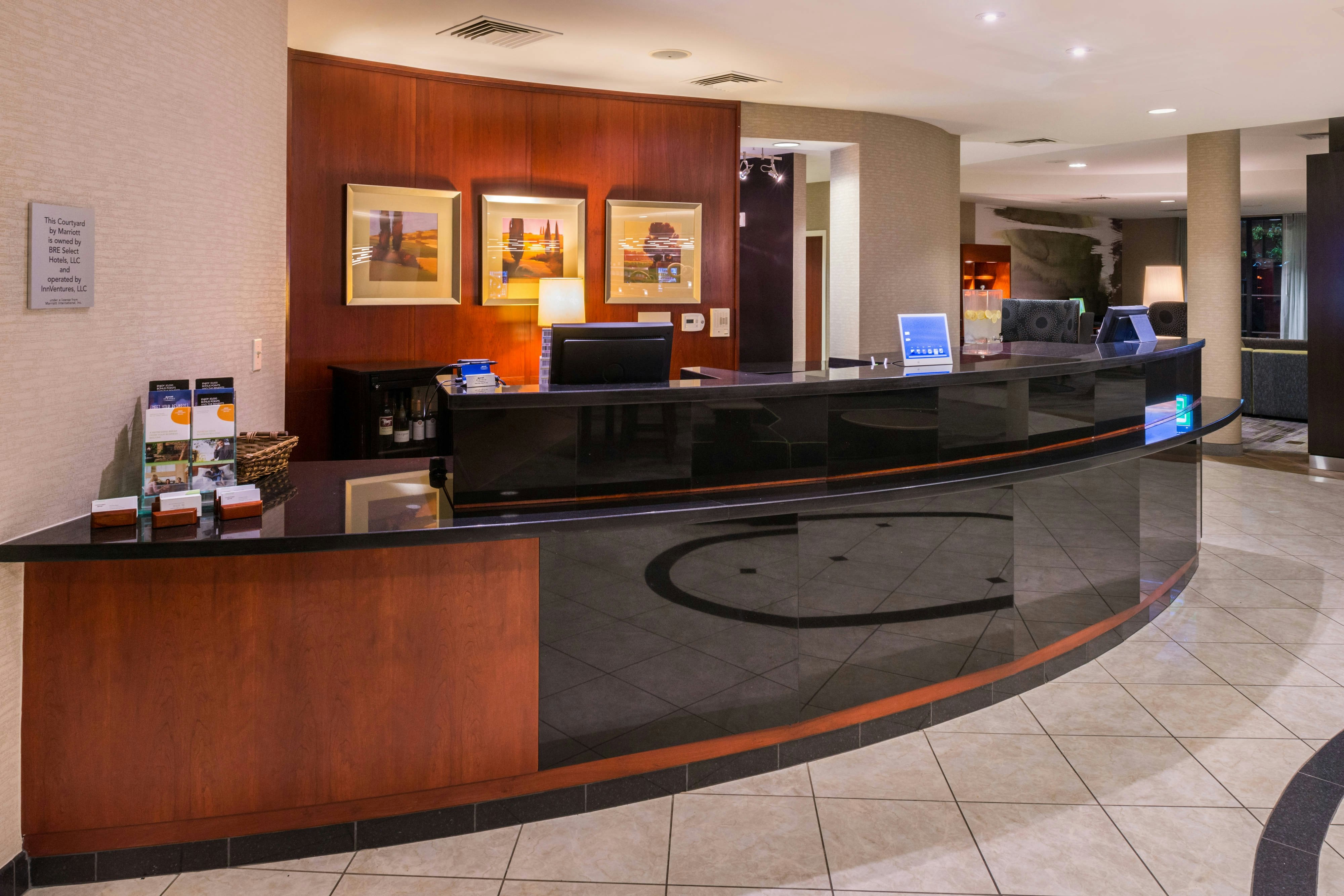Courtyard By Marriott San Luis Obispo 4/25