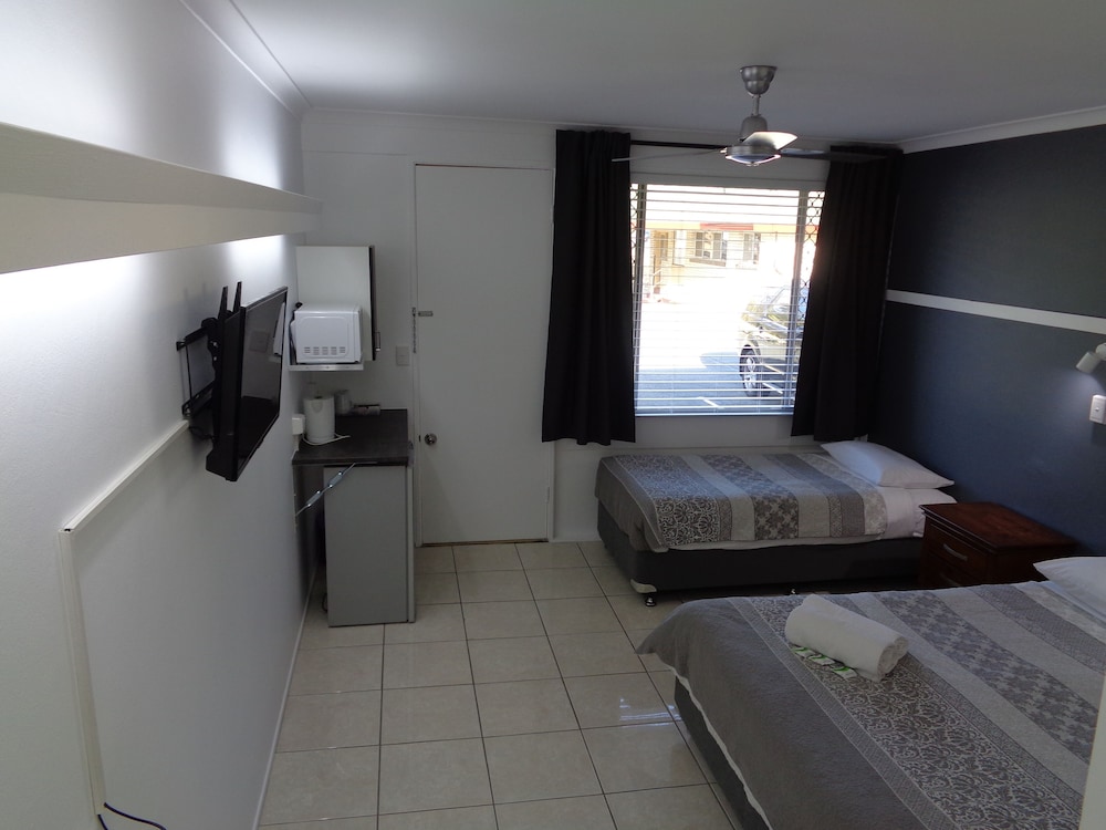 Aspley Sunset Motel 44/68