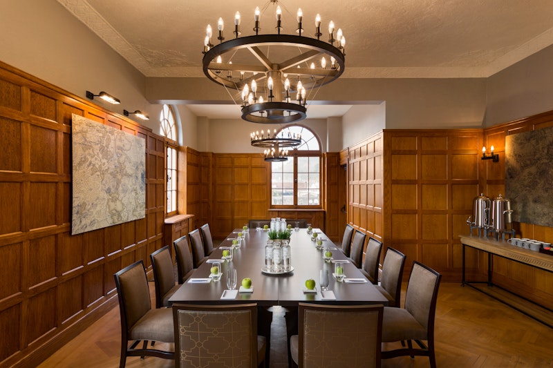 Hotel Saranac Curio Collection By Hilton 47/63