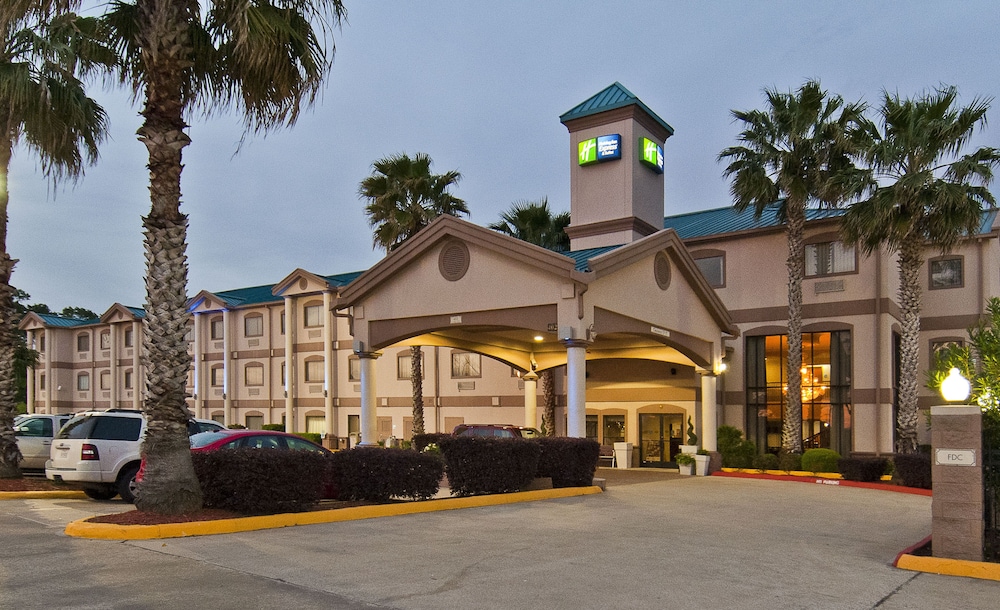 Holiday Inn Express Hotel And Suites Lake Charles 5/58