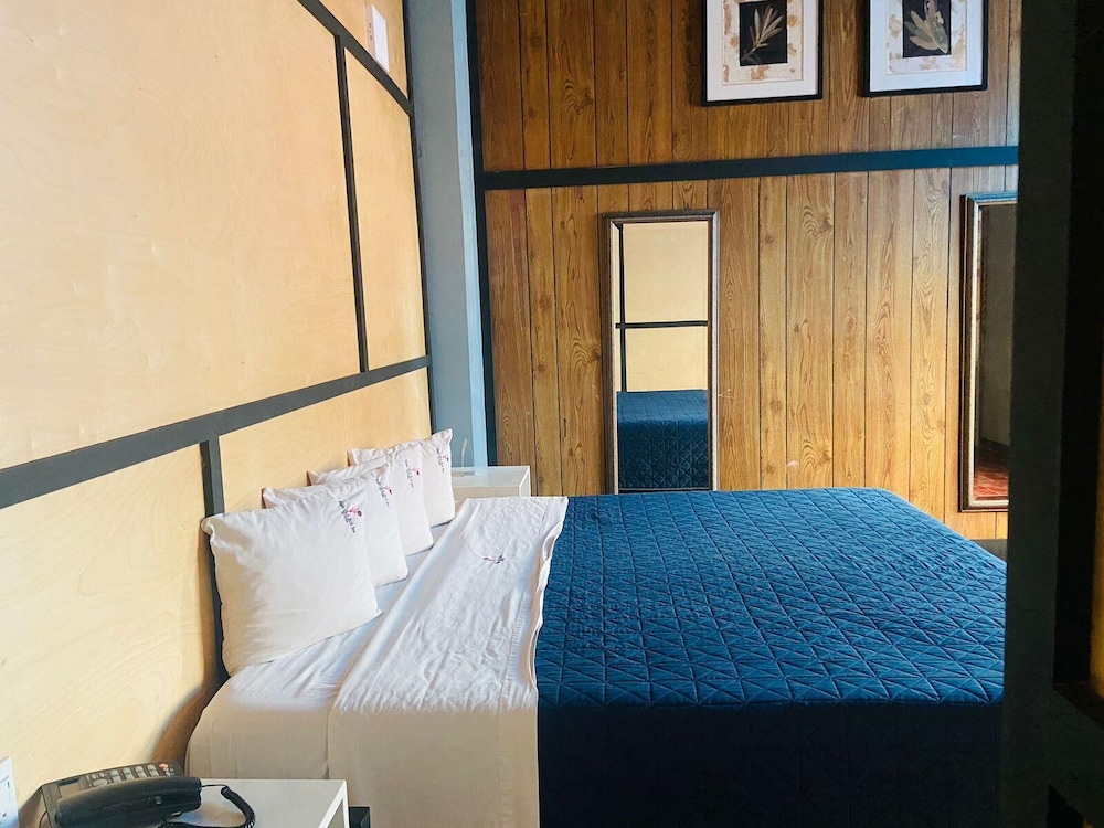 Baja Del Sol Inn Hotel 8/64
