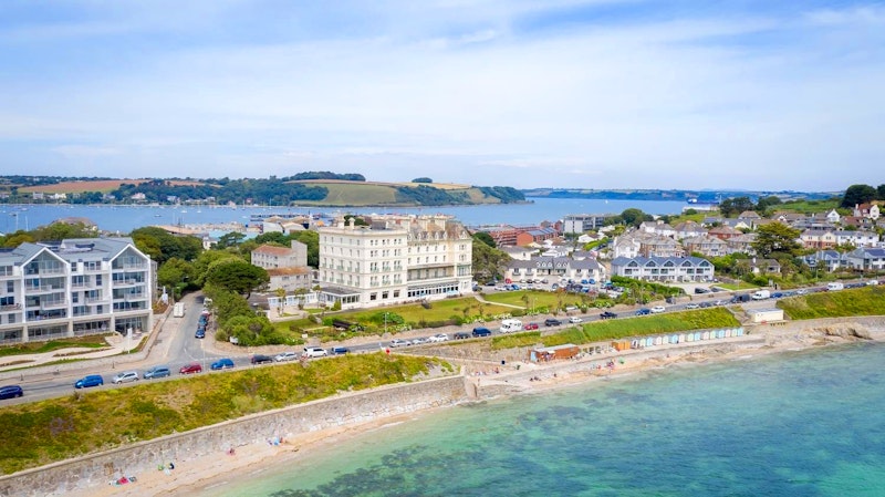 The Falmouth 67/70