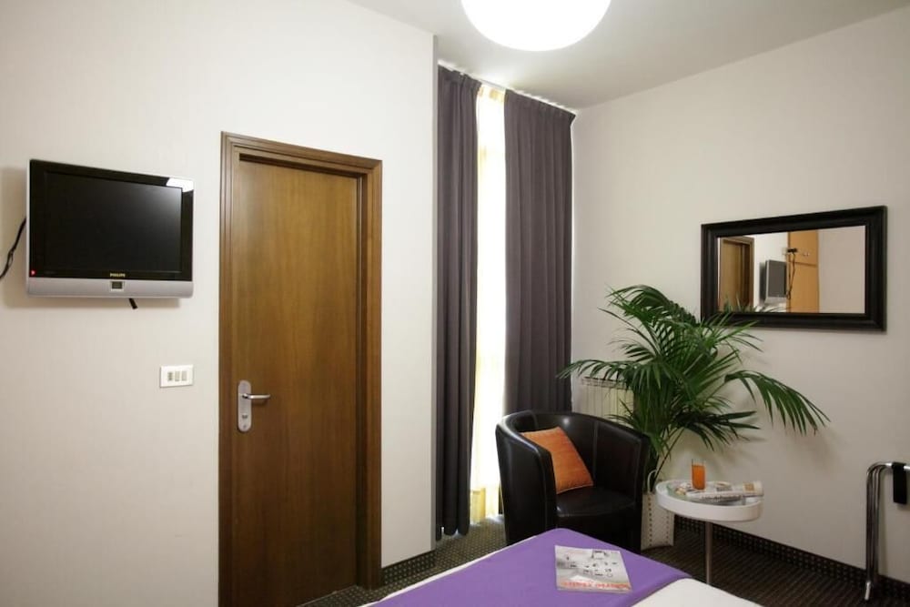 Art Hotel Mirano 5/29