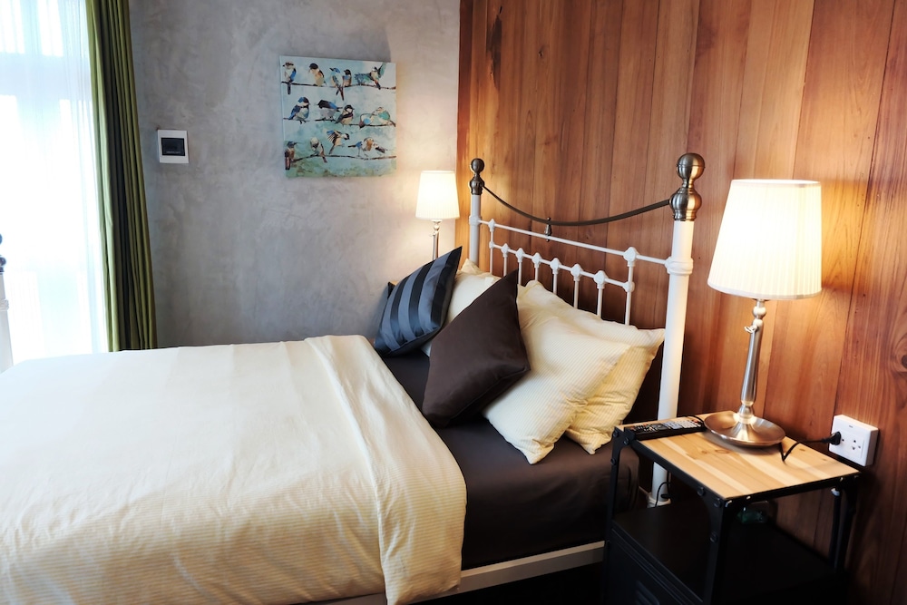 Roomquest Rimrabeang At Amphawa 24/56