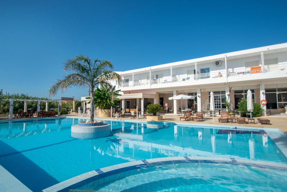 Ikaros Hotel in Zakynthos