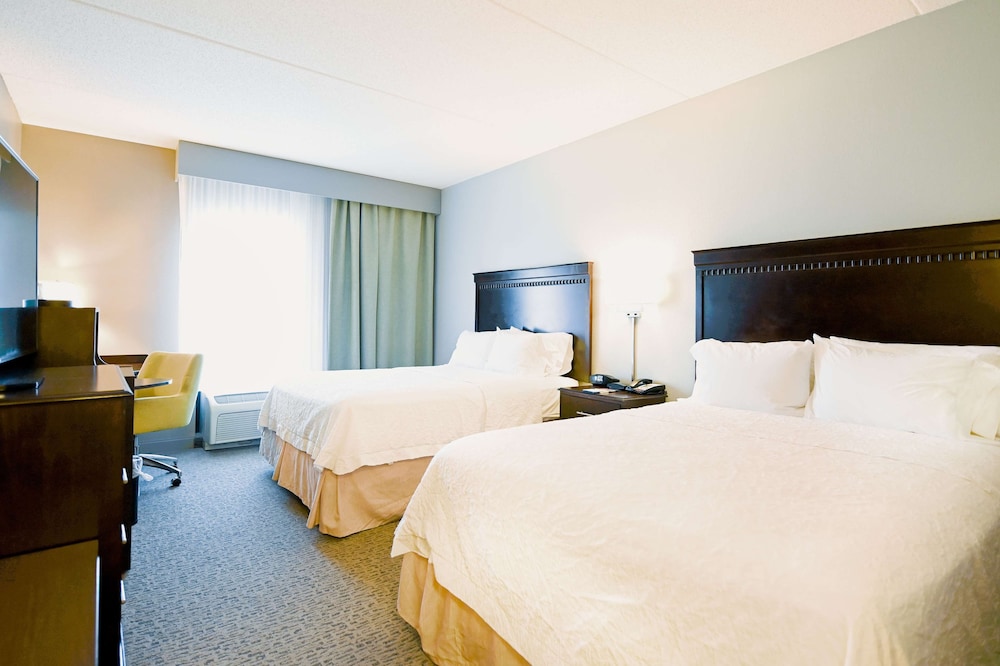 Hampton Inn Suites Smithfield 11/31