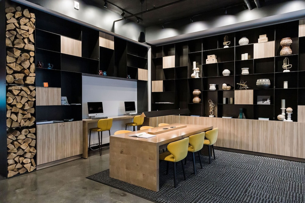 Alt Hotel Saskatoon 30/36