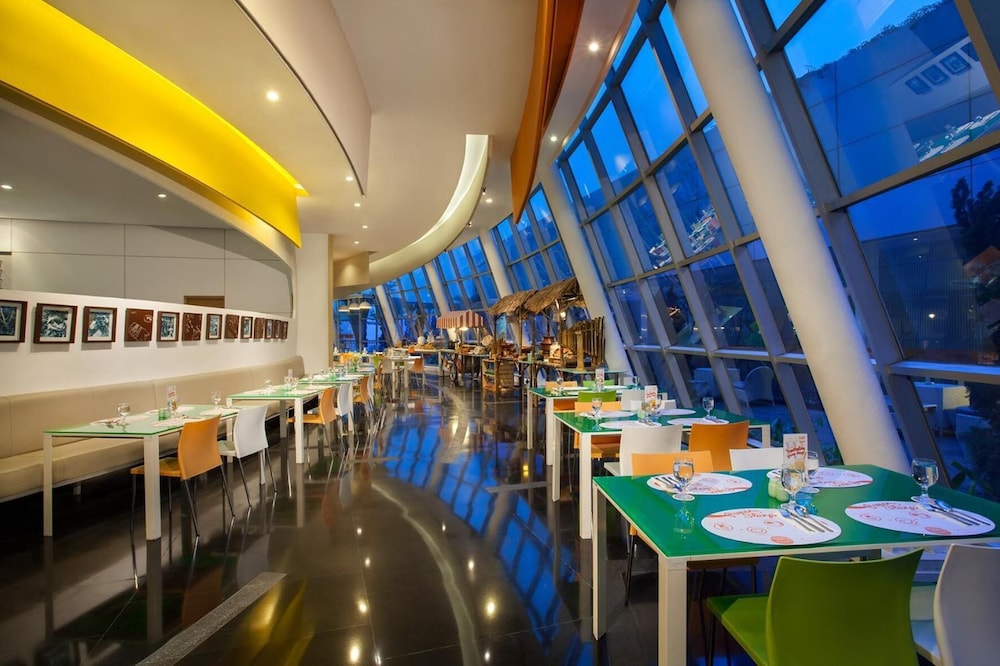 Harris Hotel Conventions Festival Citylink Bandung 36/50