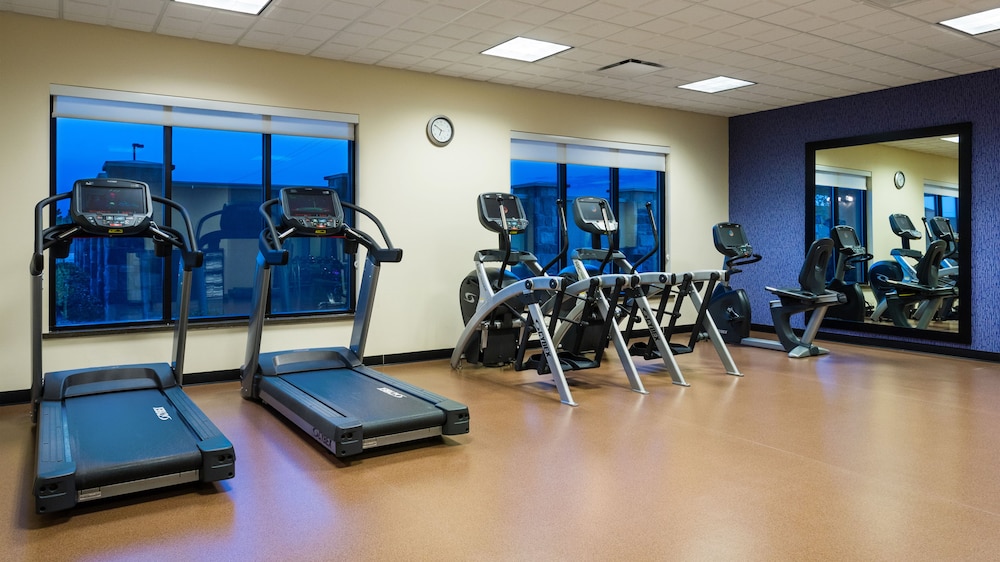 Holiday Inn Express & Suites Midland South I-20 33/69