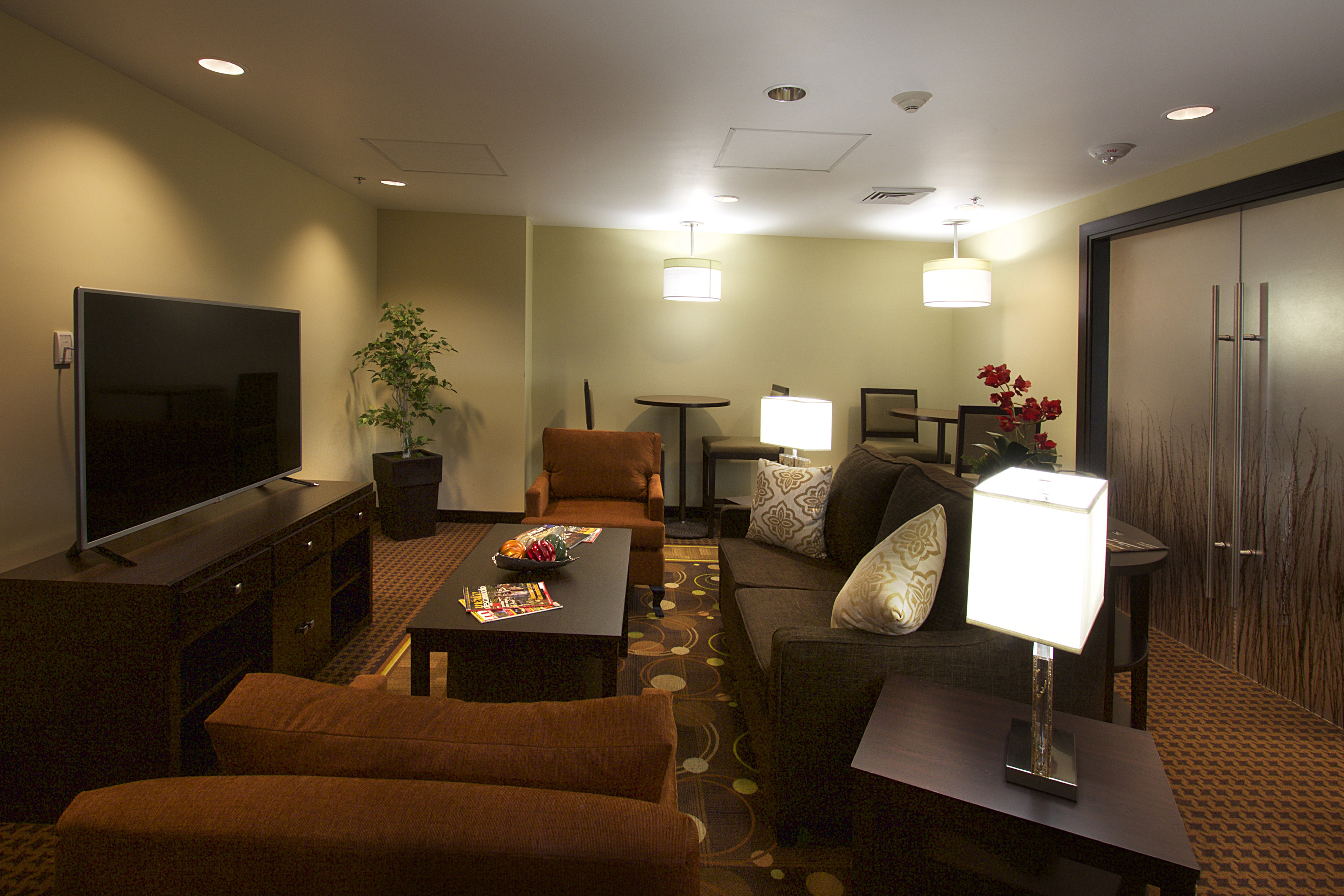 Staybridge Suites CHIHUAHUA 51/73