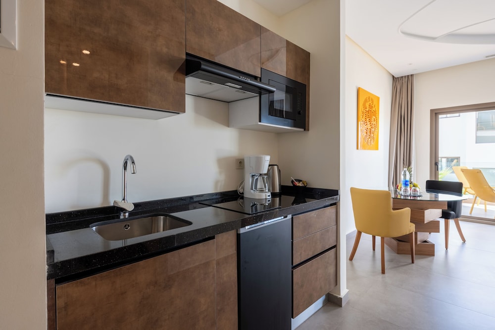 Le Tanger Hotel 11/50