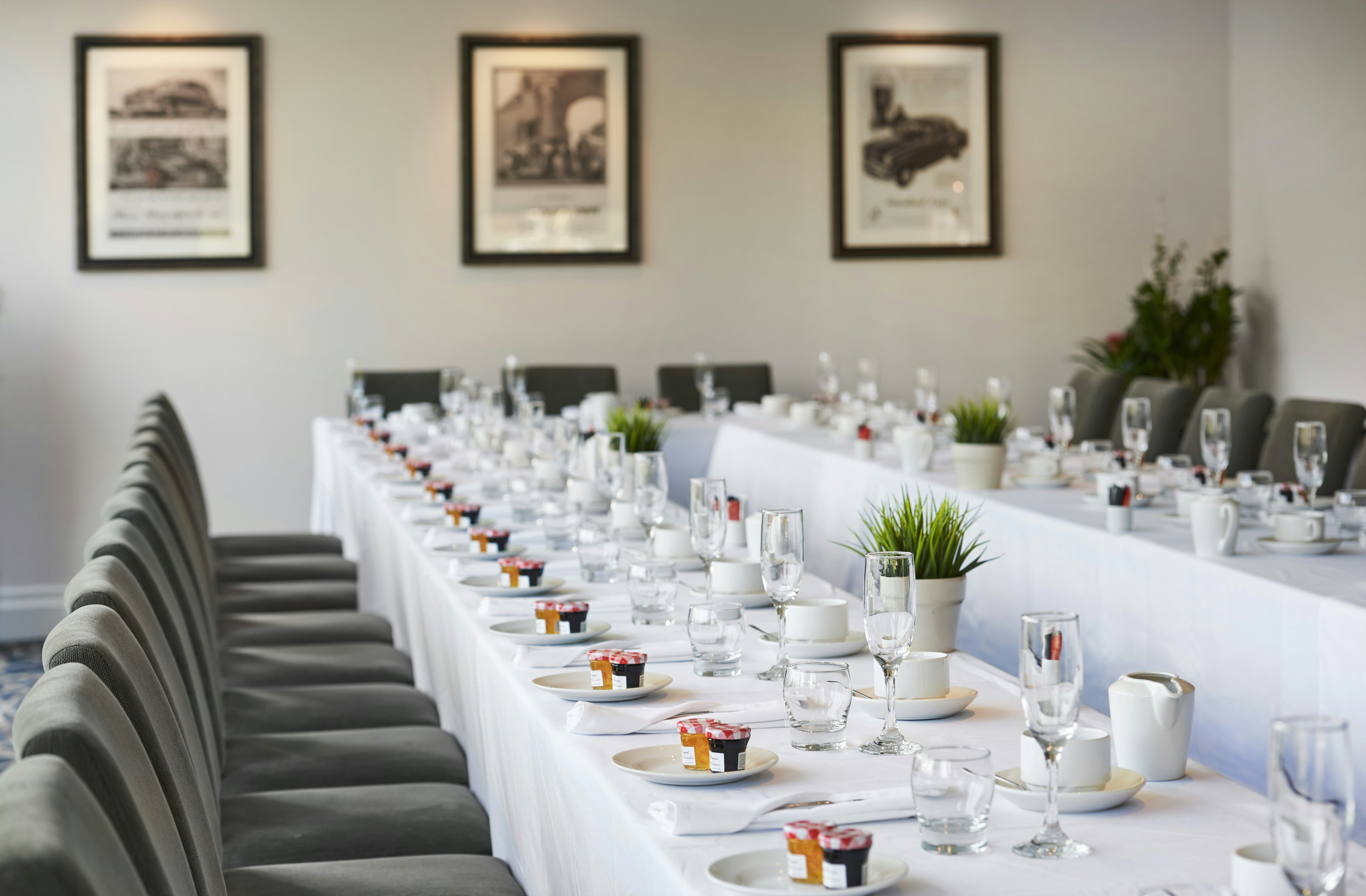 DOUBLETREE BY HILTON COVENTRY 25/36