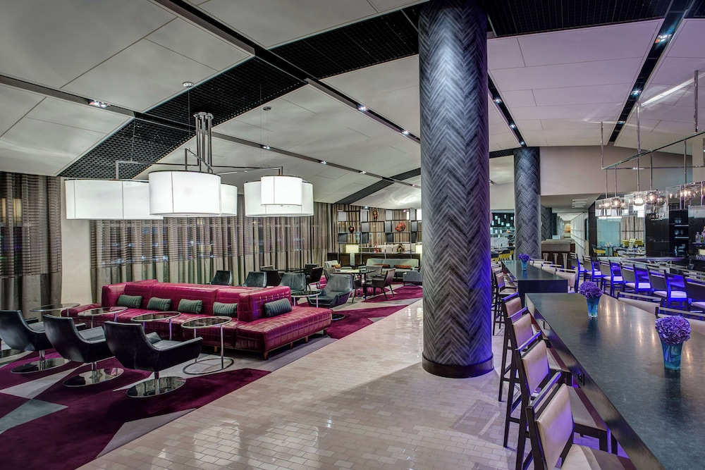 Grand Hyatt DFW 56/64