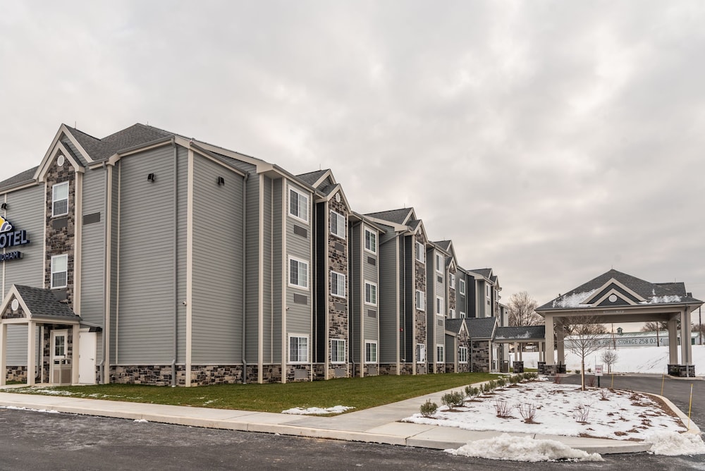 Microtel Inn And Suites By Wyndham Carlisle 6/60