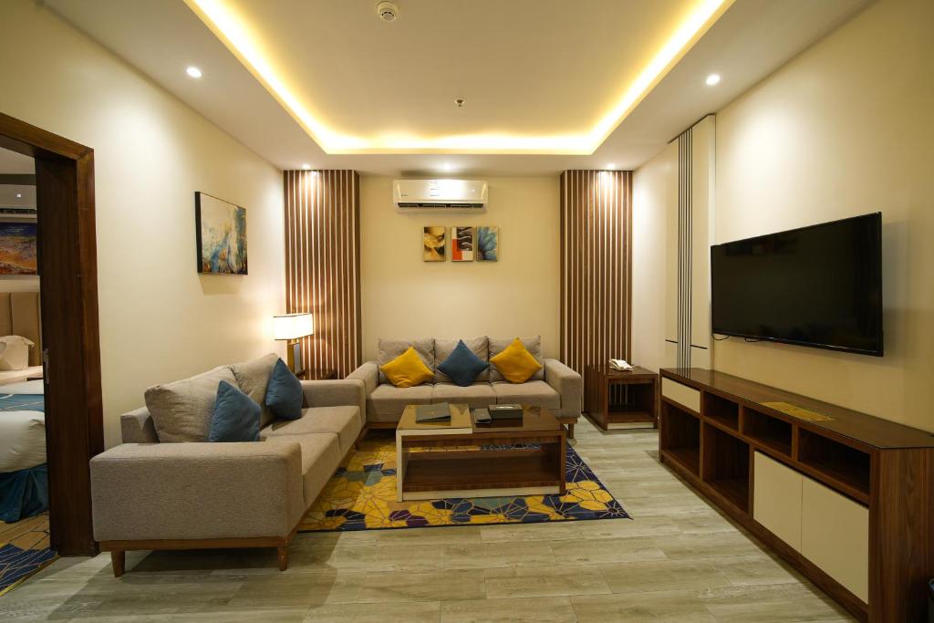 فندق جولدن بوجاري - كيان(Valley Hills Hotel) 11/16
