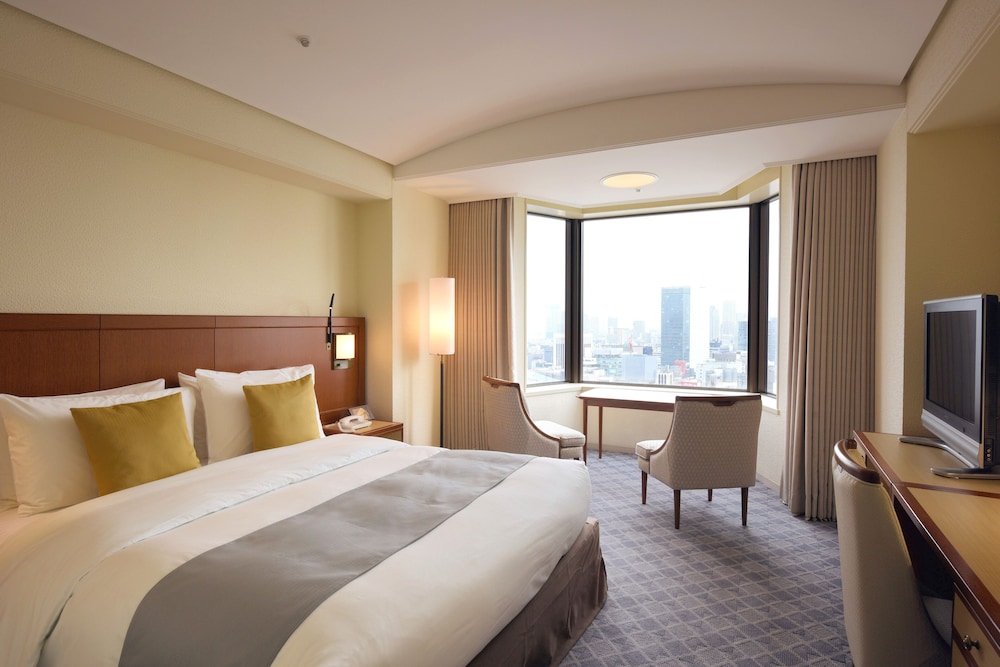 High Floor Standard Double Tower Building