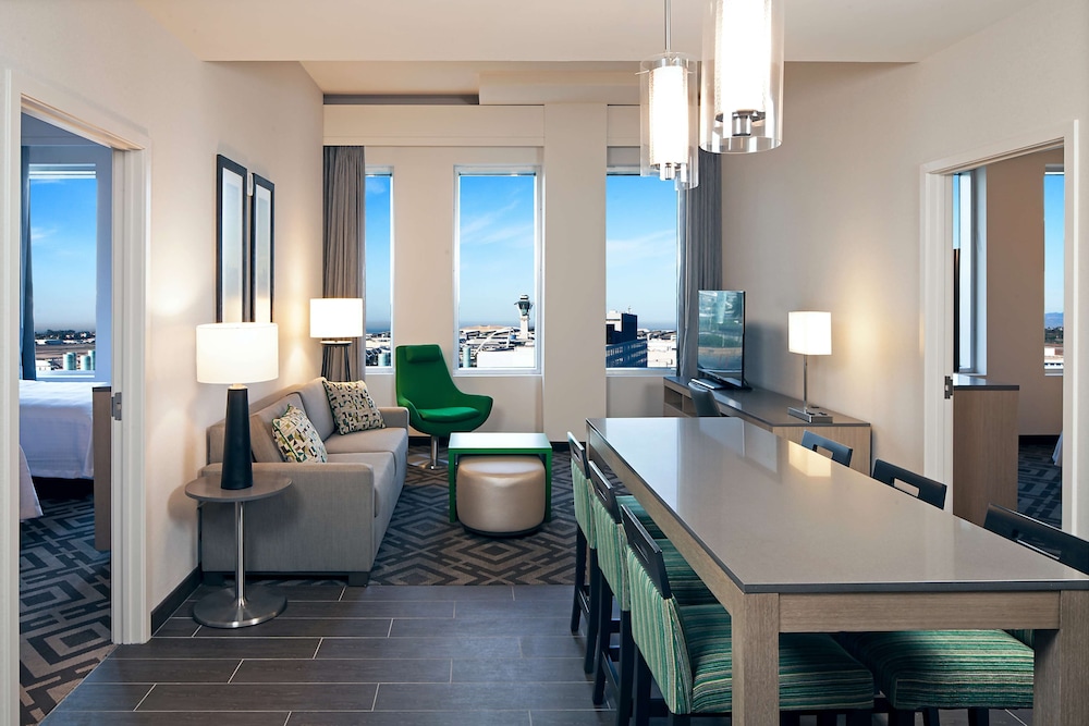 Homewood Suites by Hilton Los Angeles International Airport 19/47