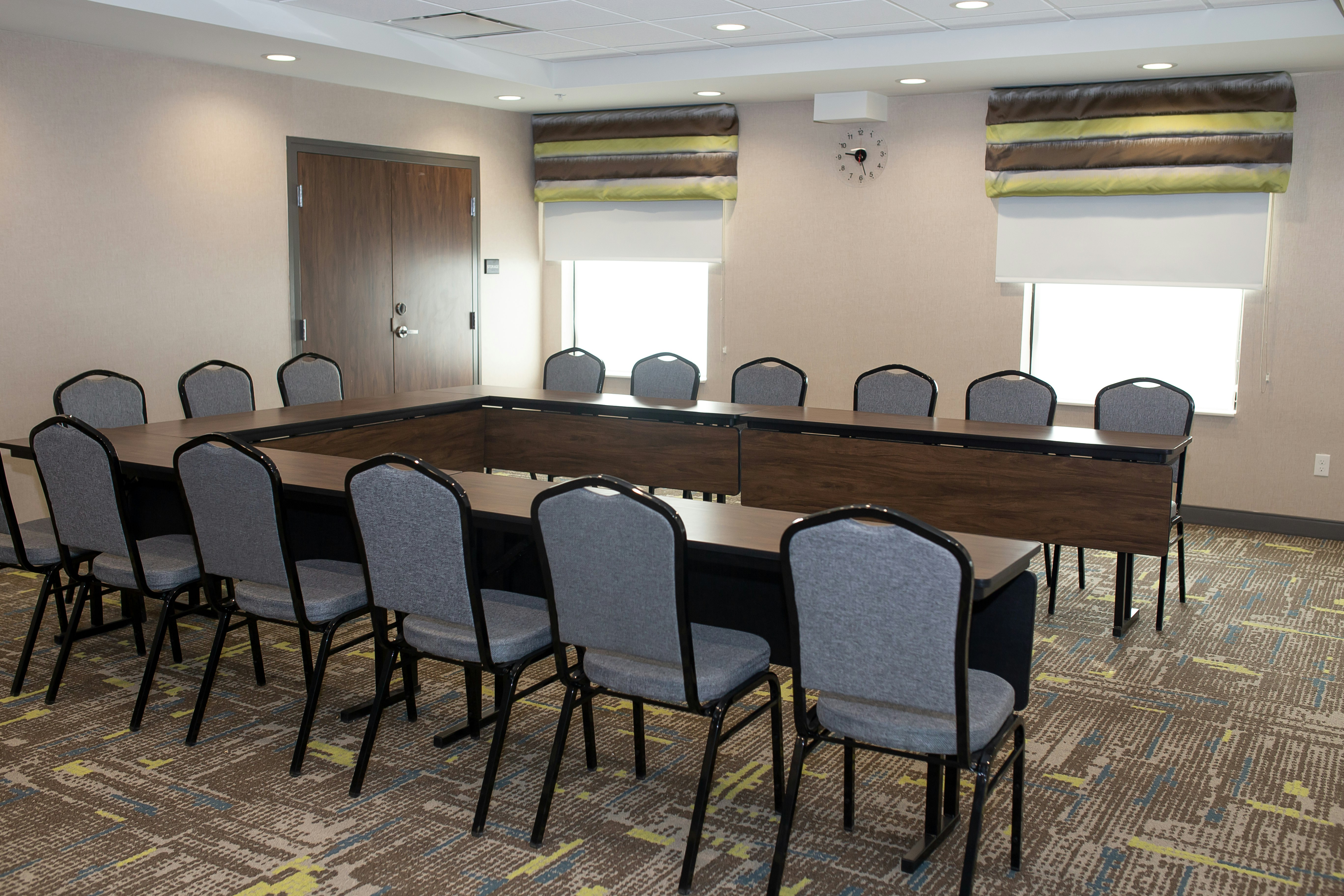 Hampton Inn and Suites Dundee 48/55