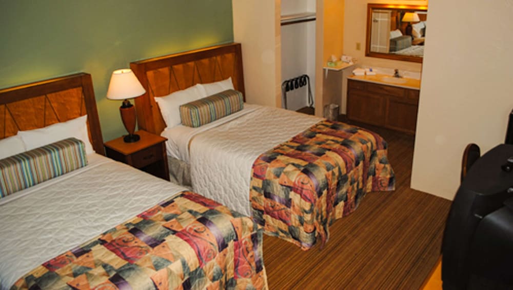 Anchorage Inn Motel 11/36