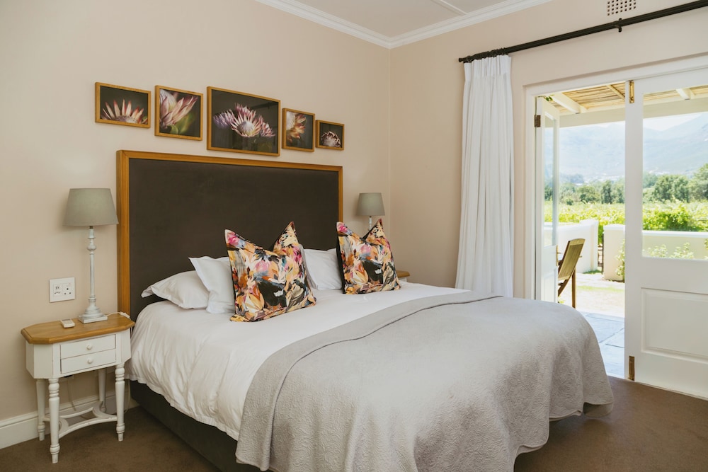 غرفة ديلوكس بسرير مزدوج، Auberge Clermont 4/10