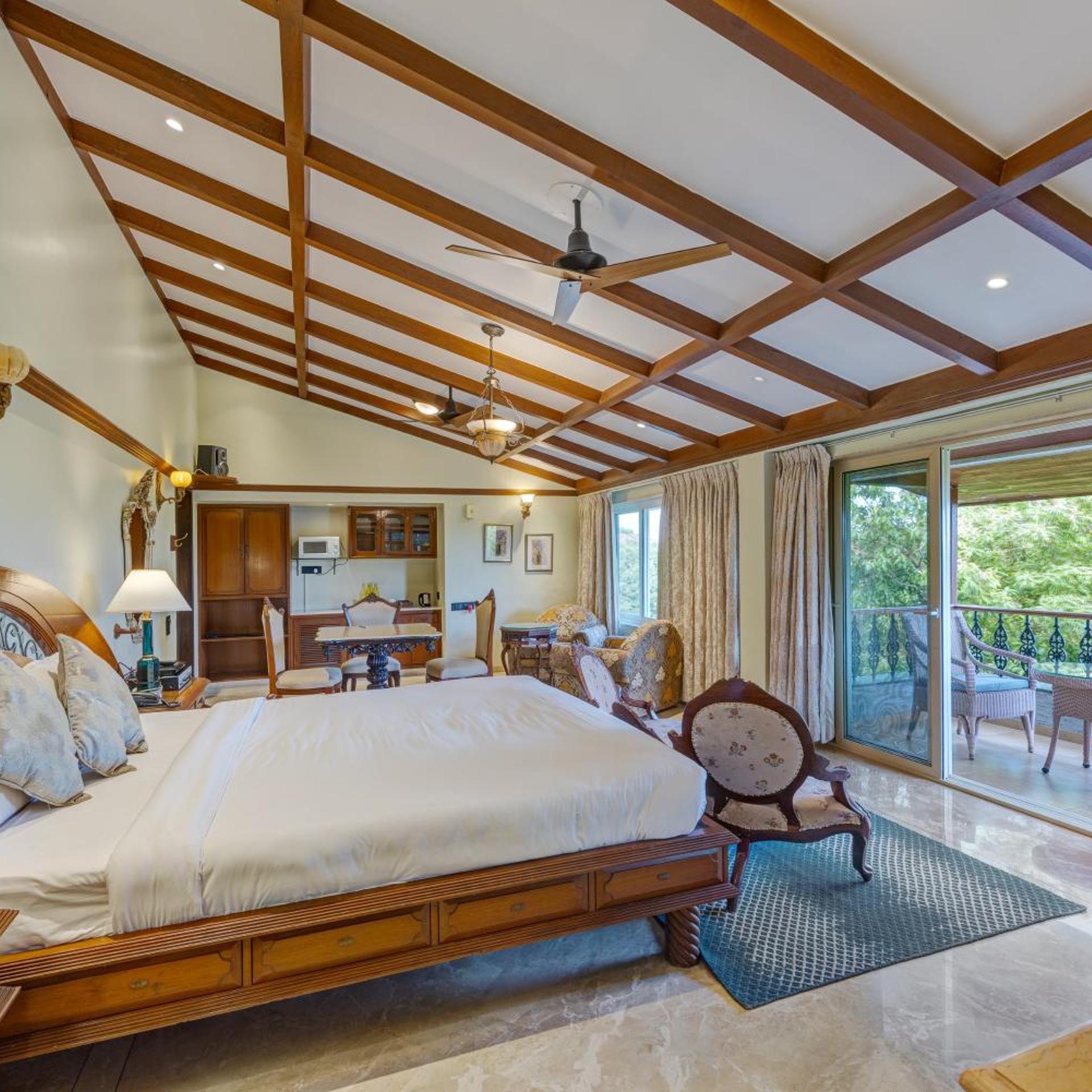 Maharaja, Suite