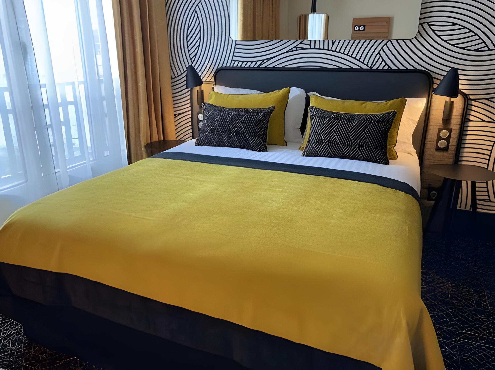 غرفة بريفيليج رباعية بسرير بطابقين وسرير كوين، VILLA MODIGLIANI HOTEL 2/3