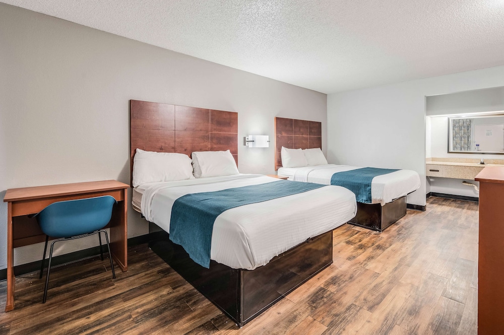 Motel6 Tupelo, MS - Downtown 20/37