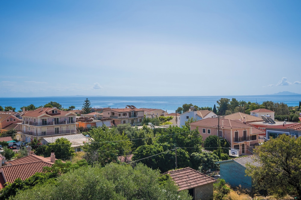 Poseidon Apartments 39/45