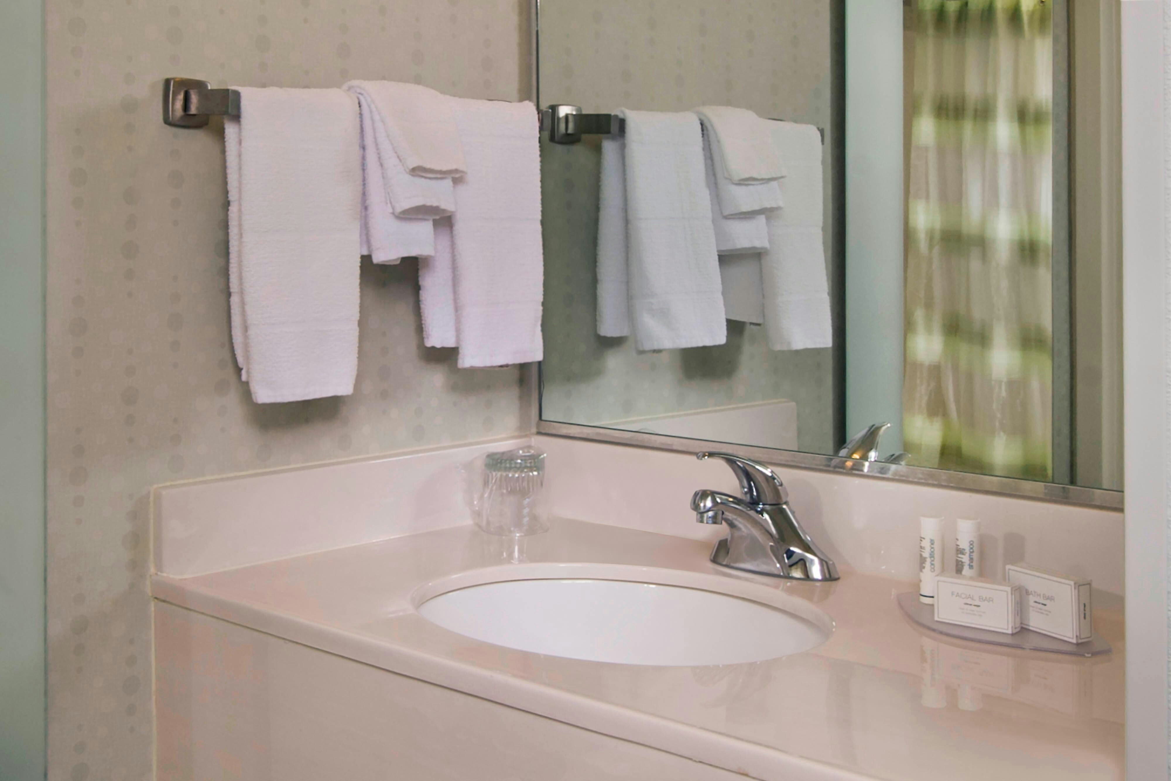 SpringHill Suites Raleigh-Durham Airport/Research Triangle Park 2/2