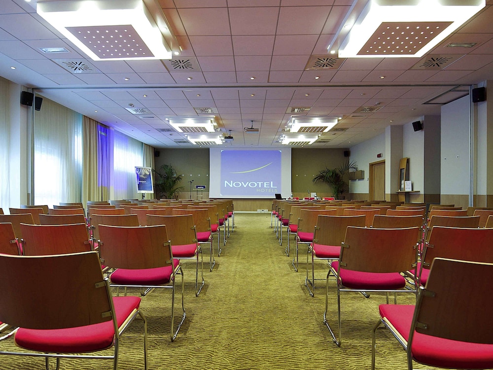 Novotel Salerno Est Arechi 66/75