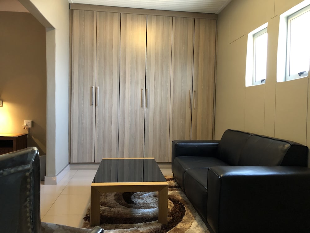 City Lodge Boutique Hotel 22/46