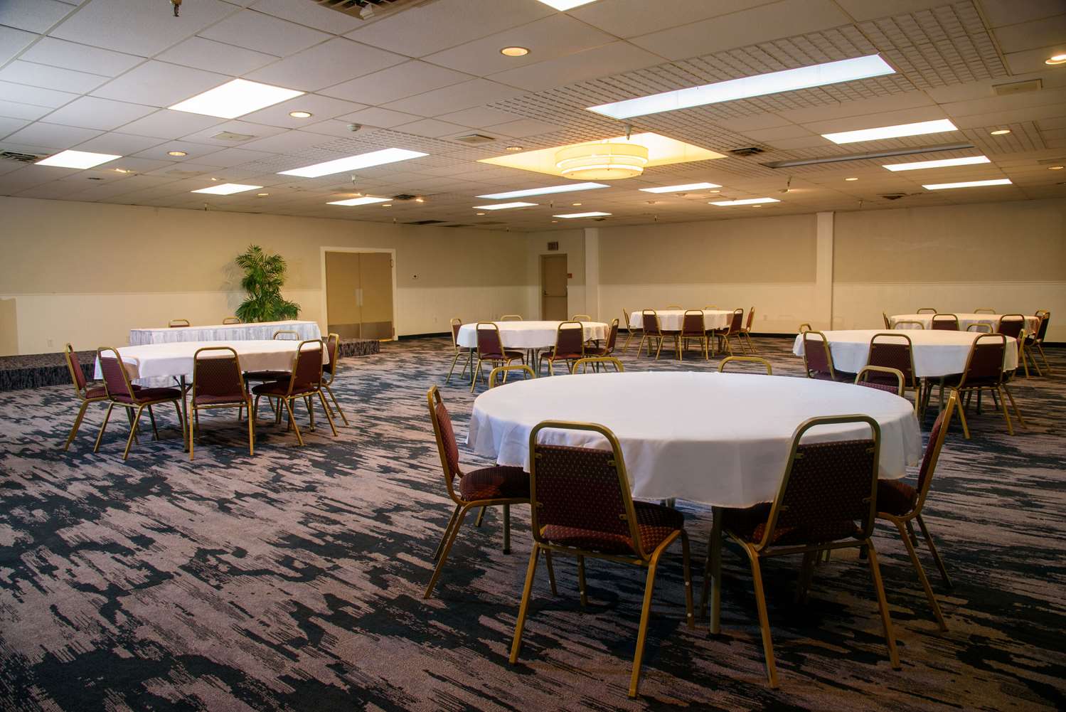 Quality Inn Lewisburg 35/49