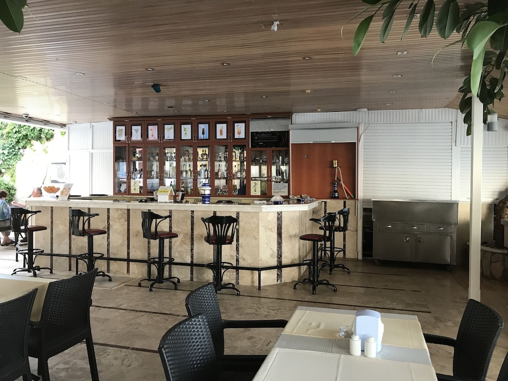 Muz Hotel 36/47