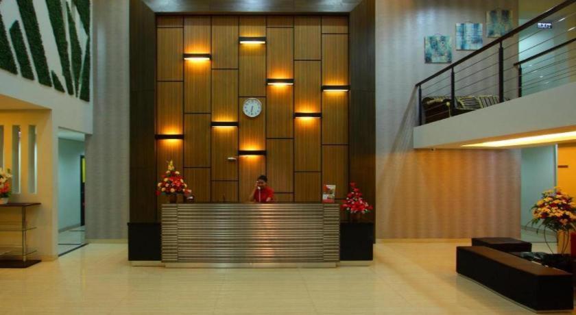 Sumi Hotel Simpang Lima Semara 10/32