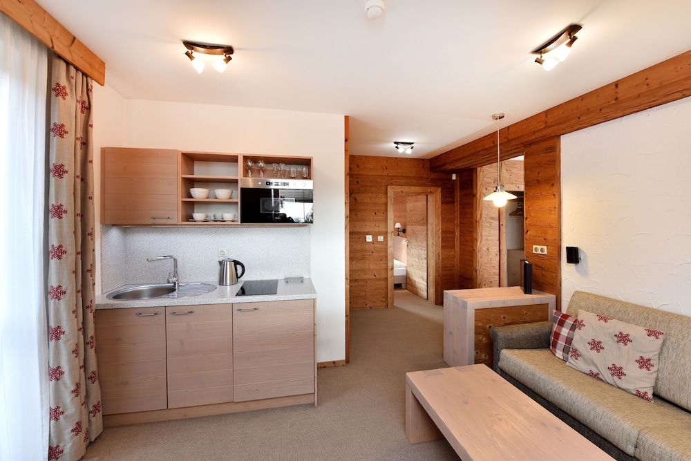 Kukucka Hotel 44/67