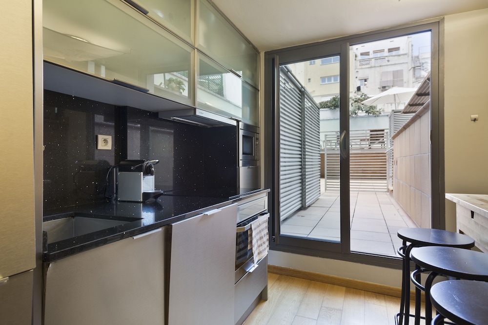 My Space Barcelona Gracia Pool Terrace Center 27/49