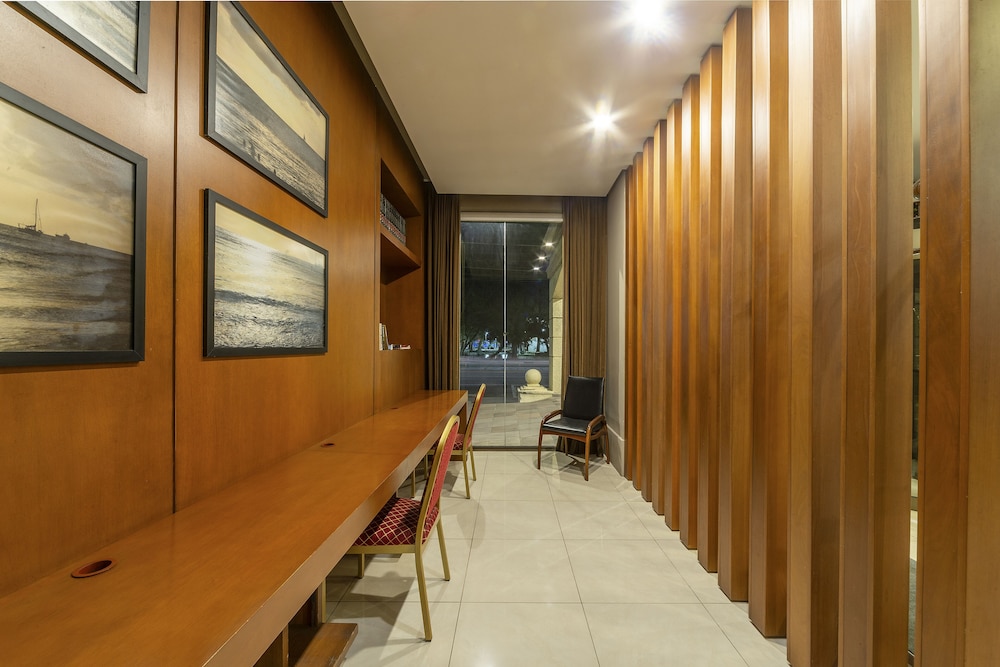 Hotel Laghetto Villa Moura 35/50