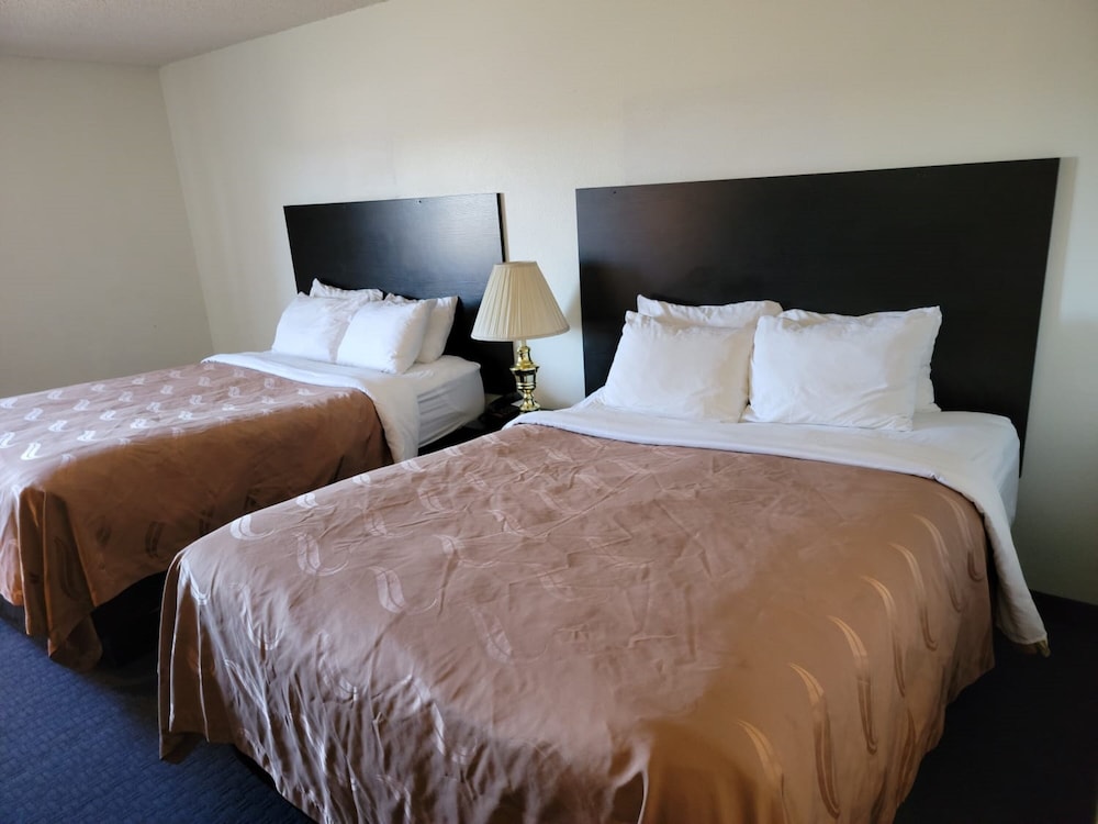 FairBridge Inn and Suites Sunnyside 12/27