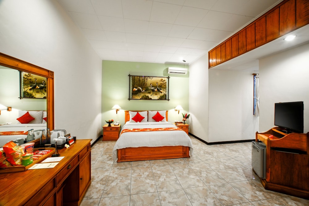 Bali Taman Lovina Beach Resort & Spa 14/50