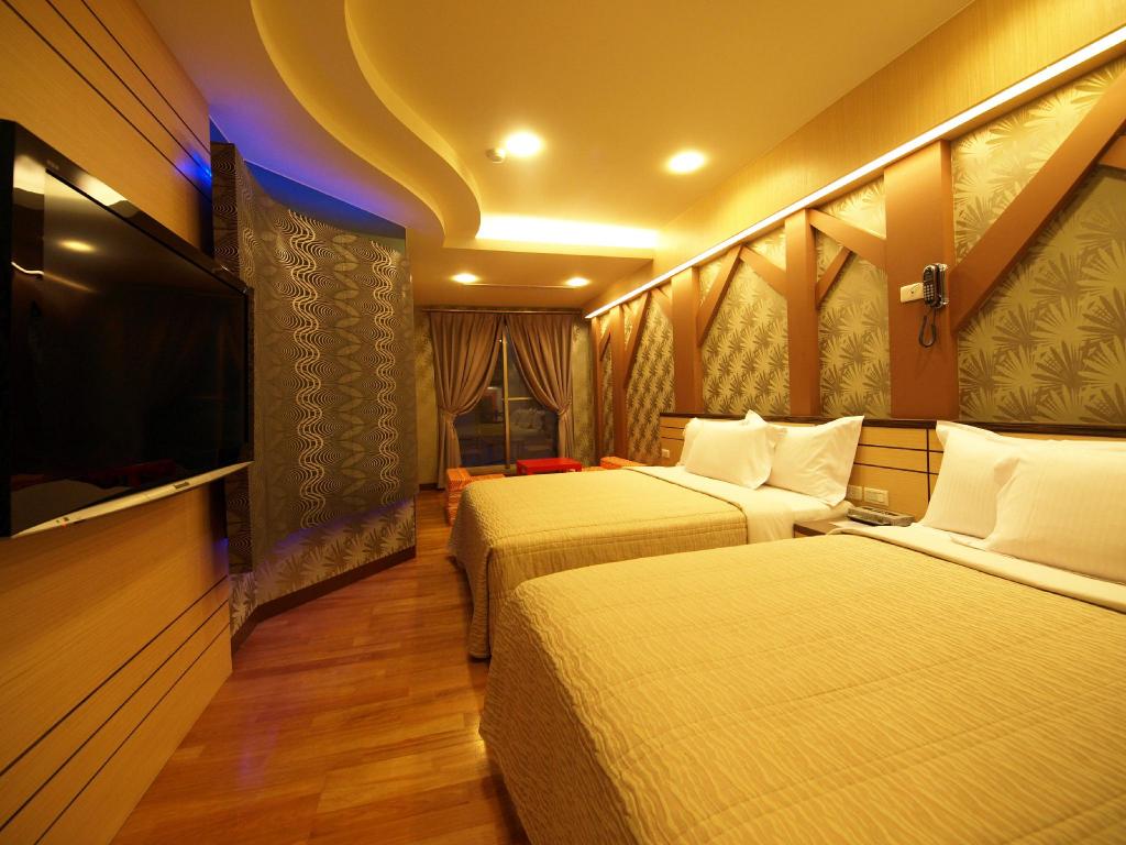 Ibiza Kenting Hotel II 6/24
