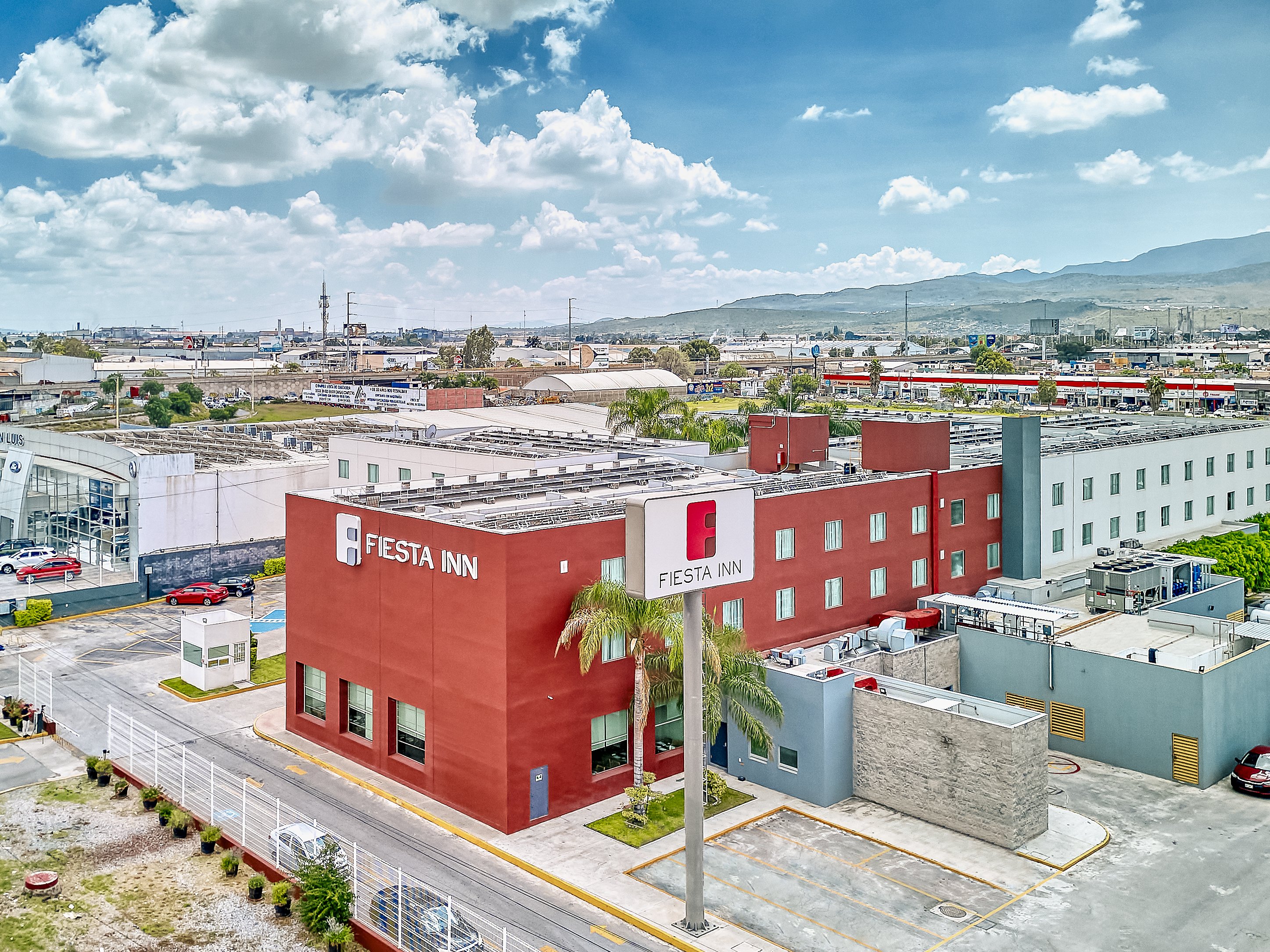 Fiesta Inn Express San Luis Potosi Oriente 2/50