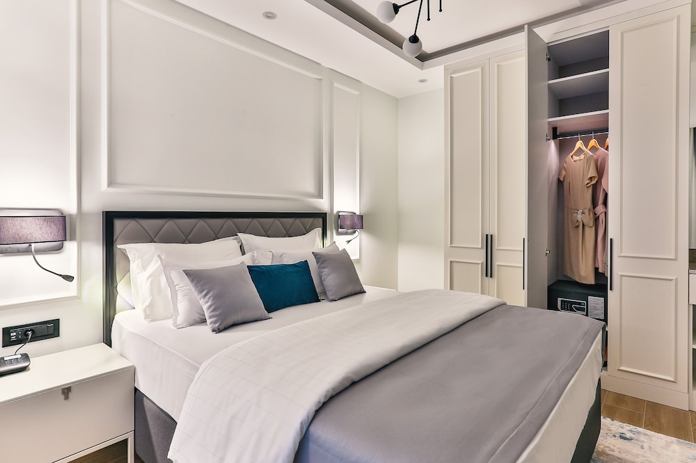 BOUTIQUE HOTEL MOMENTUM by Aycon 57/195