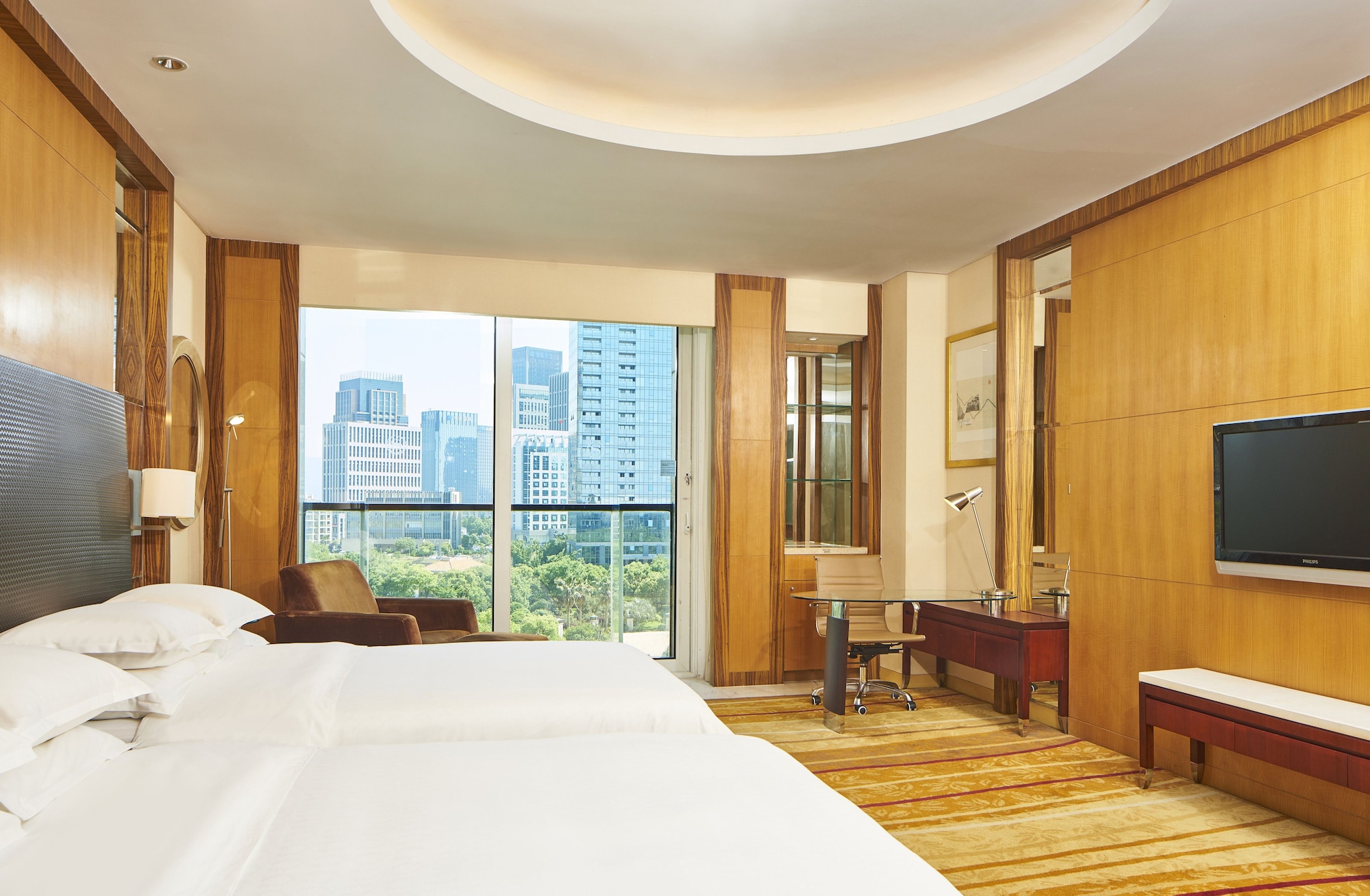 غرفة بسرير كينج بإطلالة على البحر بشرفة، Sheraton Zhoushan Hotel 5/10
